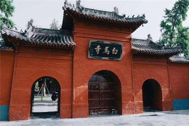 节同阳书法展：抄经艺术融合宗教与传统文化