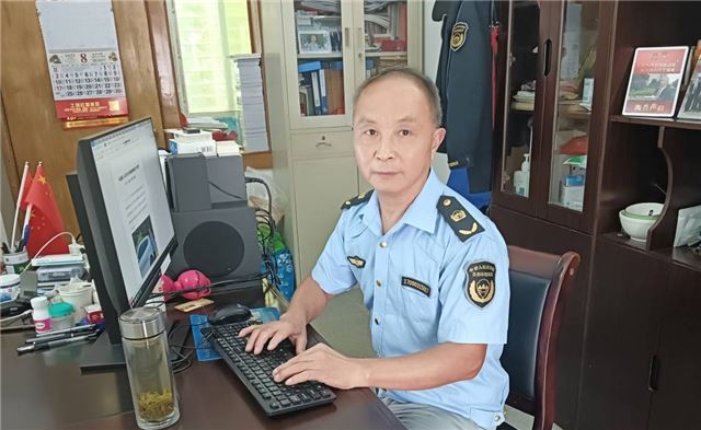 环保宣传达人的奋进路  ——记湖北蕲春县
