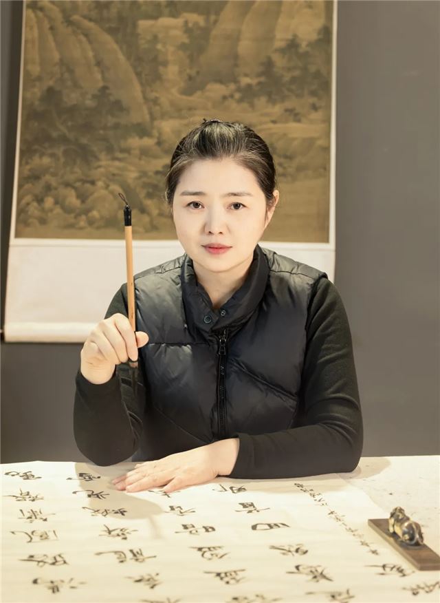 素心若雪 墨韵芳华——朱雪萍书法作品欣赏