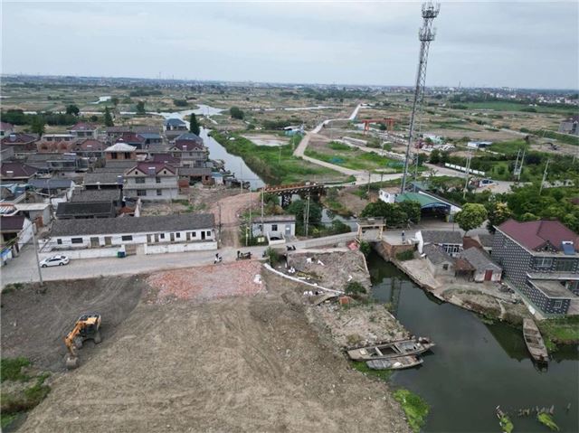 1420510872339562_33.jpg