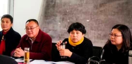 徐美兰与蕲春县老年大学合唱团